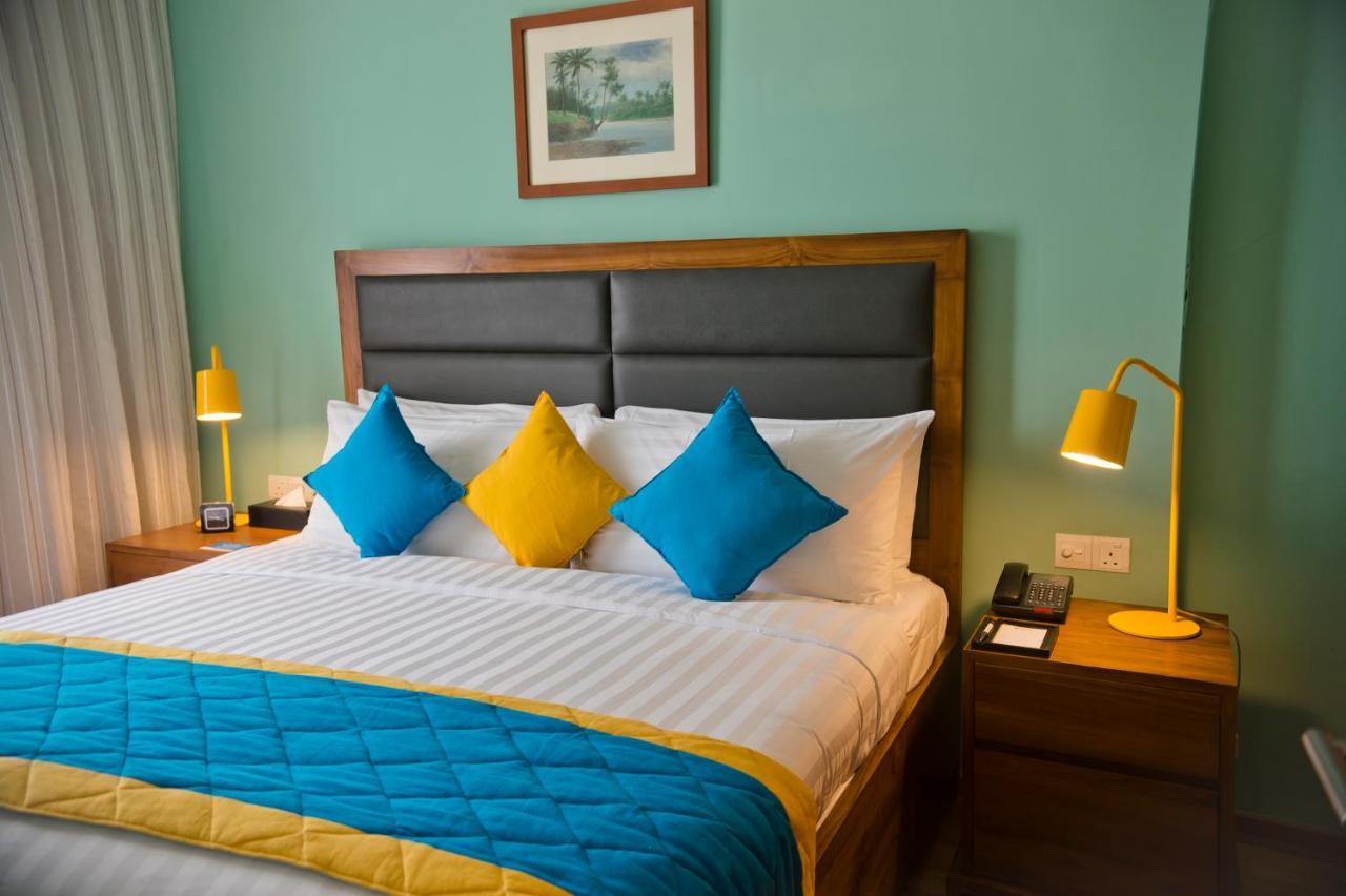 Ocean Edge Suites & Hotel Kolombo Dış mekan fotoğraf