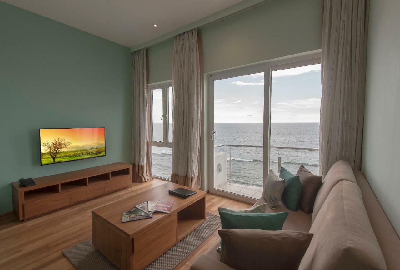 Ocean Edge Suites & Hotel Kolombo Dış mekan fotoğraf